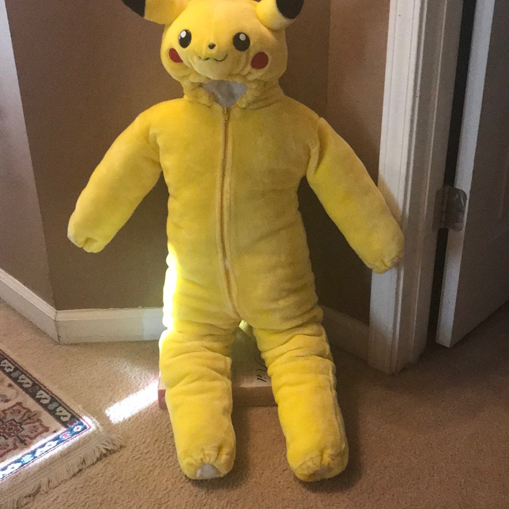 Vintage Pokémon pikachu costume obo